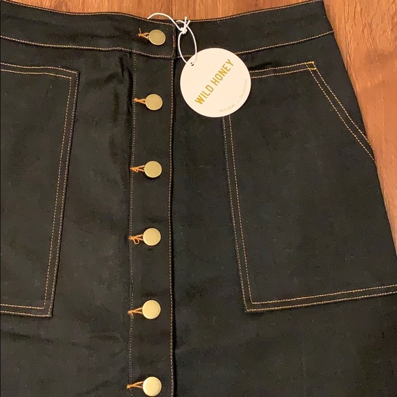 NEW black denim button mini skirt - Picture 5 of 6